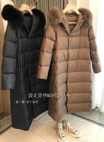 名牌羽绒服折扣店